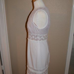 Sacks Fifth Avenue Size 8 off white Cocktail Dress